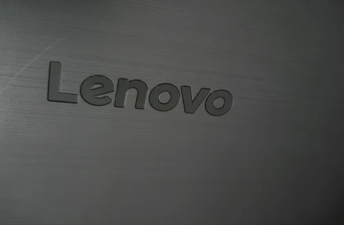 lenovo v330 15,6" i5-7eme 8/256