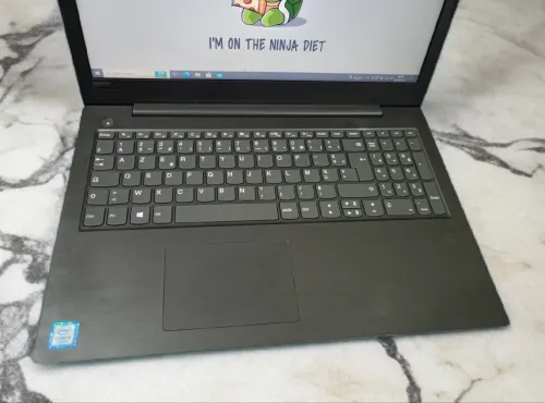 lenovo v330 15,6" i5-7eme 8/256
