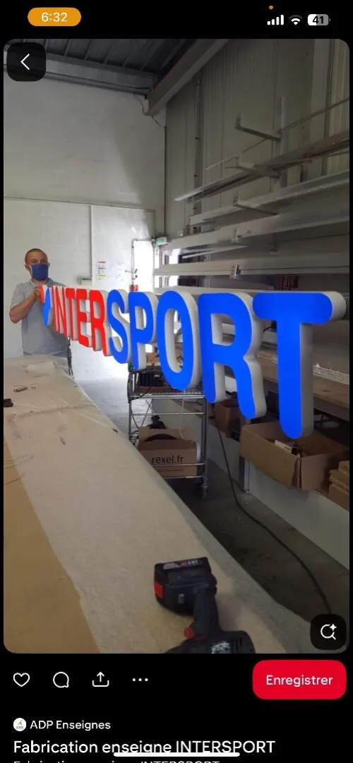 Panneaux publicitaires lumineuse لافتات إشهارية ضوئية