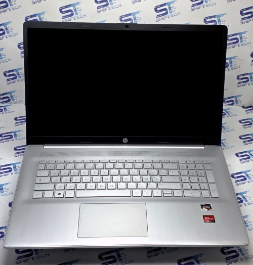 HP Laptop 17 Ryzen 5 5500U 8G 256 SSD 17.3" Full HD
