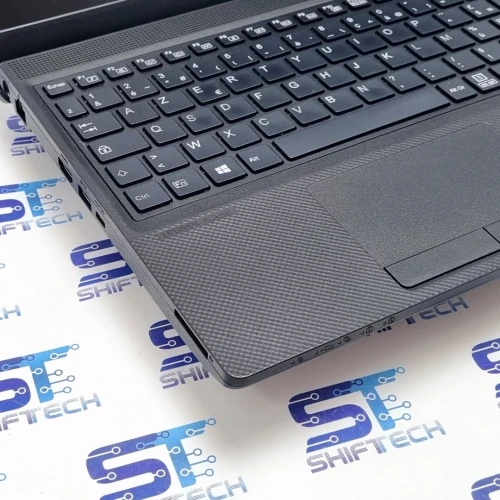 Fujitsu LifeBook A3510 i5 1035G1 16G 256 SSD 15.6 Full HD