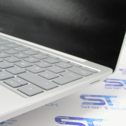 Microsoft Surface Laptop Go i5 1035G1 4G 128 SSD 12.4" FHD+ Tactile