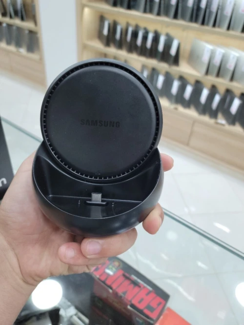 SAMSUNG DEX STATIONS 