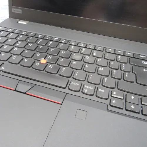  Thinkpad T15 i5 10Th Gén 16G 256 SSD Full HD 