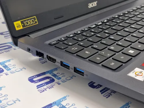 Acer Aspire 3 AMD Athlon Sliver 3050U 8G 256 SSD AMD Graphics 2G 15.6"