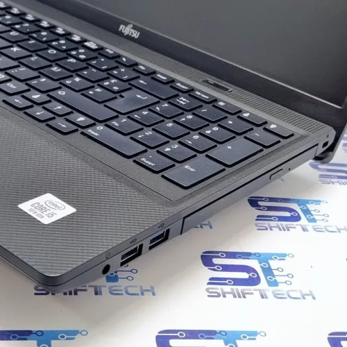Fujitsu LifeBook A3510 i5 1035G1 16G 256 SSD 15.6 Full HD