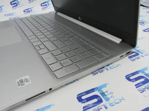 HP LapTop 15 15.6" i3 10Th 8G 256 SSD Full HD 