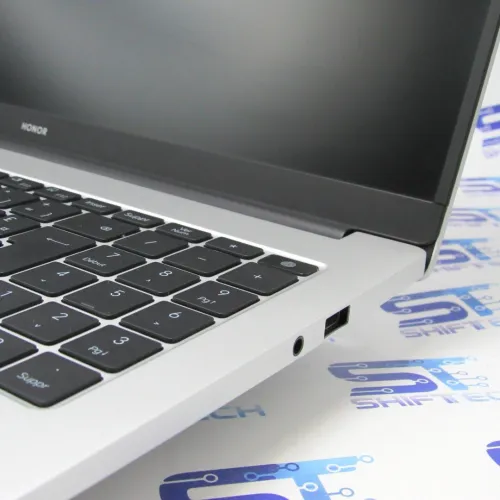 HONOR MagicBook X16 2023 i5 12450H 16G 512 SSD 16" Full HD 