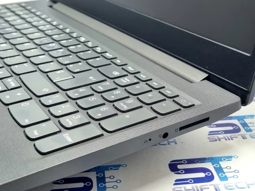 Lenovo V15 i5 1035G1 8G 256 SSD 15.6" Full HD