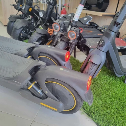 Scooter Trottinette Segway Ninebot G2 MAX