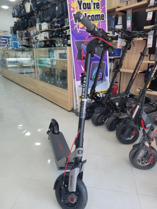 Scooter Trottinette Segway Ninebot E3 Pro
