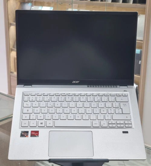 Acer Swift 3 Ryzen 5 5500U 16G 256 SSD 14" Full HD