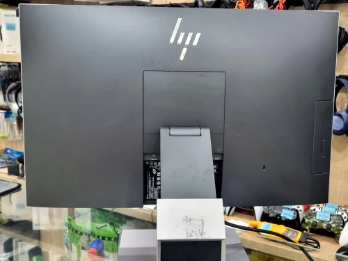 HP EliteOne AIO i7 8700 8G 256SSD 24" Full HD