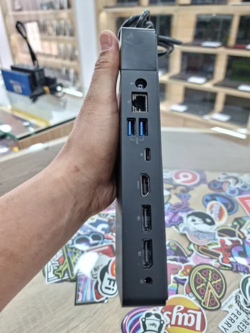 Dock Station Dell WD19 180 Watt Très Bon Etat