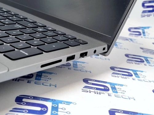 Dell Vostro 16 5630 i5 1340P 16G 512SSD 16" Full HD+