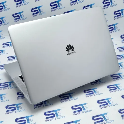 HUAWEI MateBook D14 i5 8250U 8G 256 SSD 13.3" Full HD
