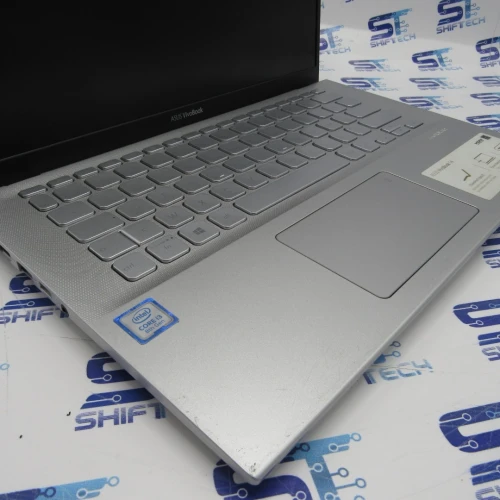 Asus Vivobook 14 i3 8Th Gen 8G 256 SSD 14 Full HD