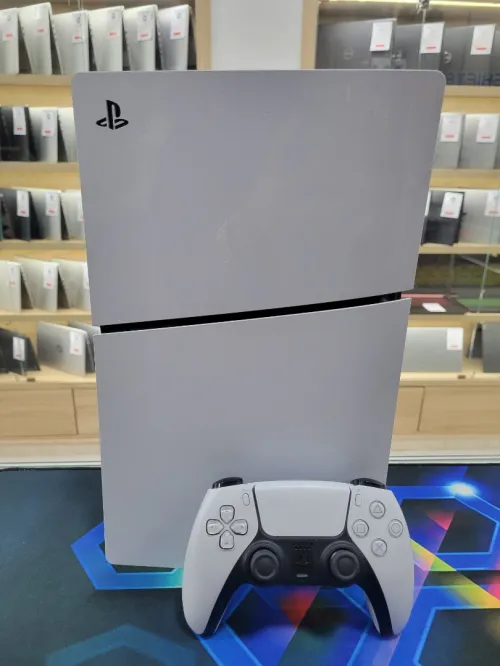 Ps5 slim 1T avec Manette original 