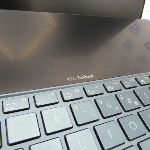 Asus ZenBook Duo 14" i7 10Th 16G 1T SSD Nvidia MX250 Full HD Tactile