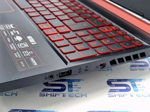 Acer Nitro 5 AN515 i5 9300H 16G 512 SSD 15.6" Full HD