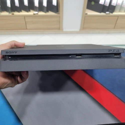 Sony ps4 slim 2216A 1TB/500G VER 13.02