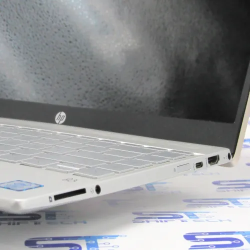 HP Pavilion Laptop 13 i7 8565U 8G 256 SSD 13.3" Full HD