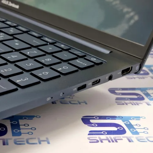Asus Zenbook 15 OLED Ryzen 7 7735U 16G 512 SSD 15.6" 2K OLED 