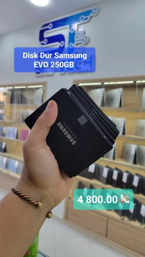 Les Disk Dur Sata SSD 1TB / 512 SSD /256SSD
