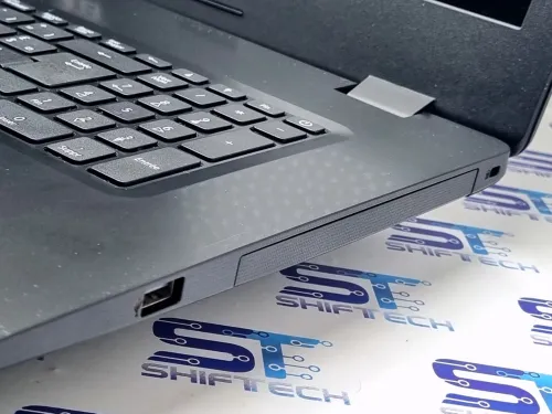 Acer Aspire 3 i3 1005G1 8G 256 SSD  17.3" HD+