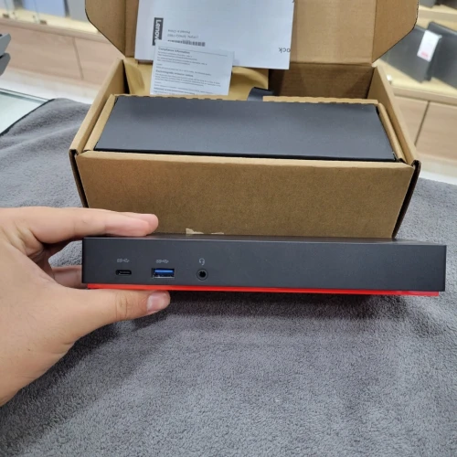 Lenovo Thinkpad Dok Station TypeC / USB Neuf