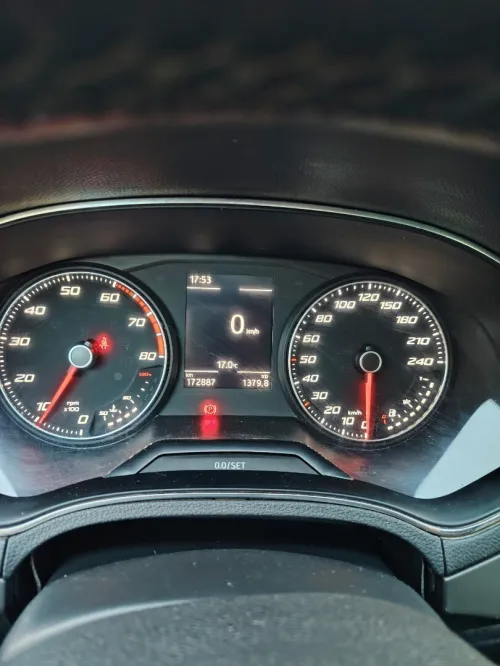 Seat Ibiza 2018 HIGH