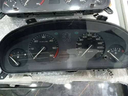 COMPTEURS VITESSE PEUGEOT 406