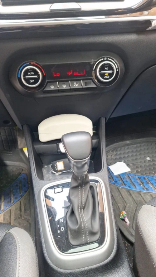 Kia KX1 2025 Kia KX1 Luxury