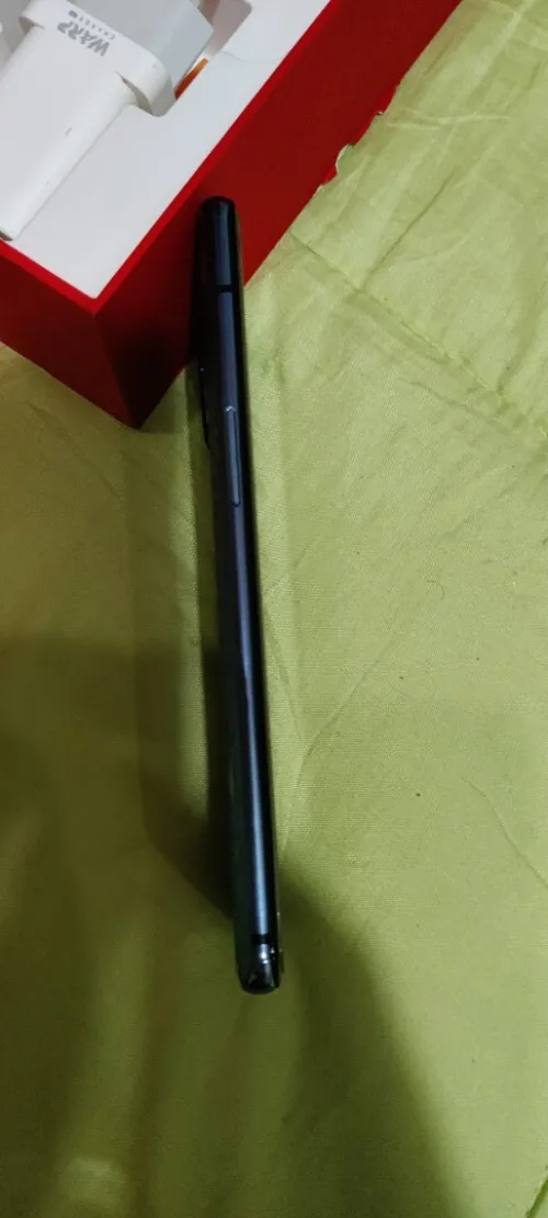 One plus 7t 7t