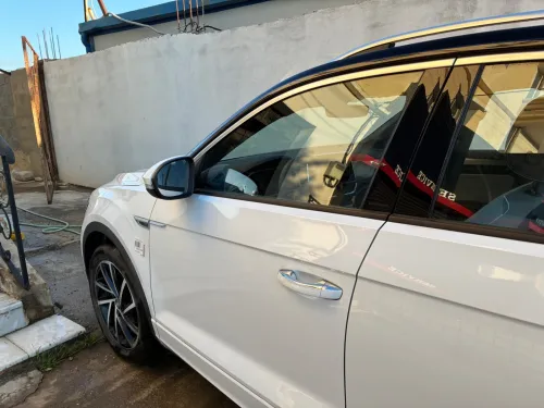Volkswagen T-Roc 2025 R-Line 