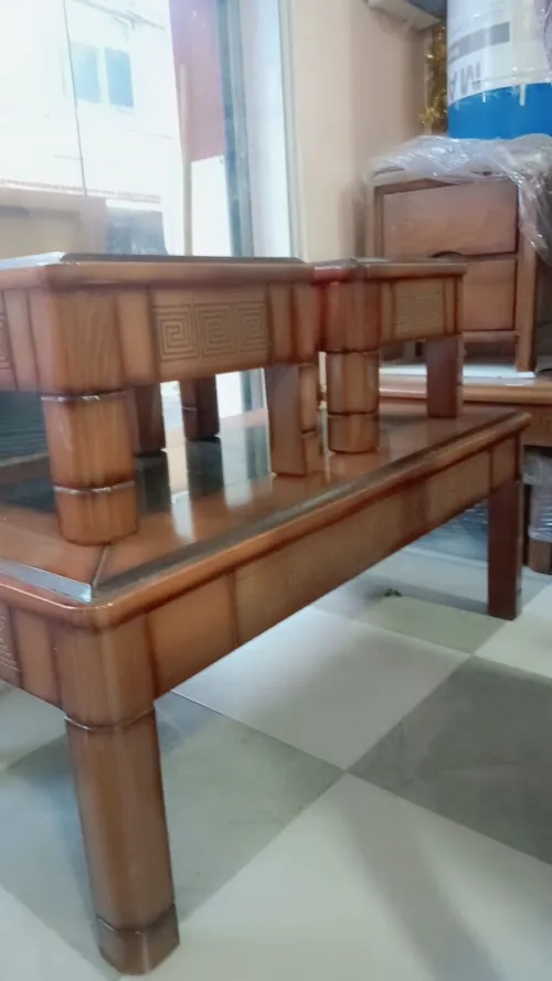 TABLE BASSE EN BOIS HETRE
