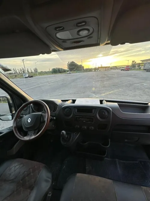 Renault Master 3  3 pano 2012
