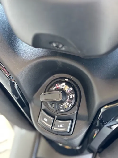 Yamaha Xmax 2025