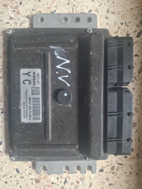 Mémoire Nissan K12