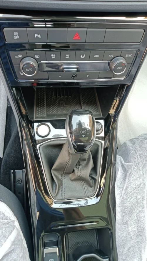 Volkswagen Tahru 2025 Sharp