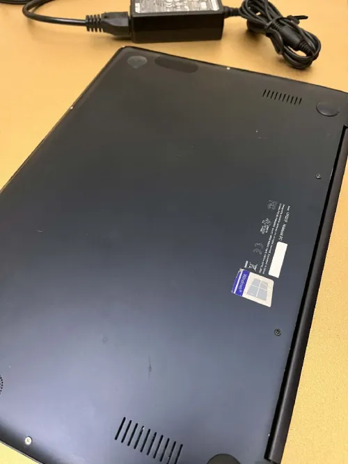 Asus ZenBook i7 8eme generation