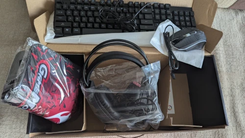 Thunder Wolf TF400 4 in 1 Gaming Combo