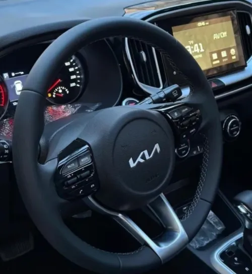 Kia KX1 2026 Luxury