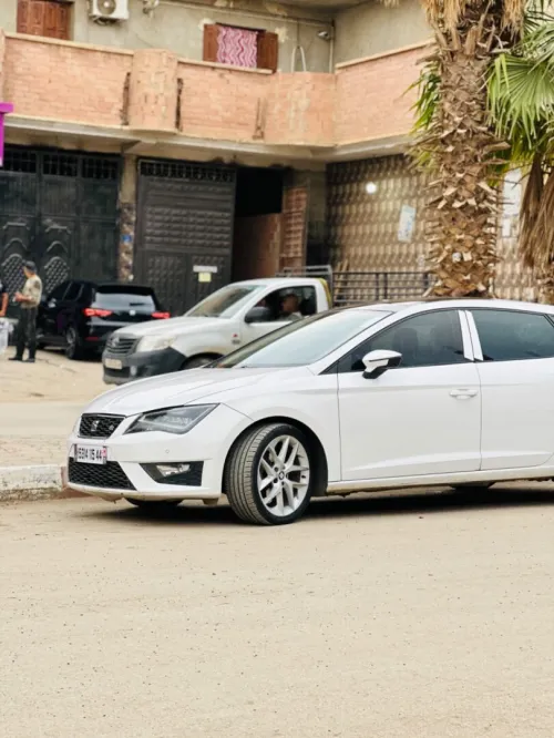 Seat Leon 2015 Sait Leon fR+
