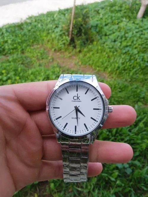 ساعة calvin klein