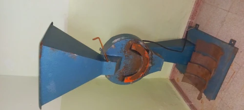 مطحنة حبوب كهربائية Moulin à grains électrique