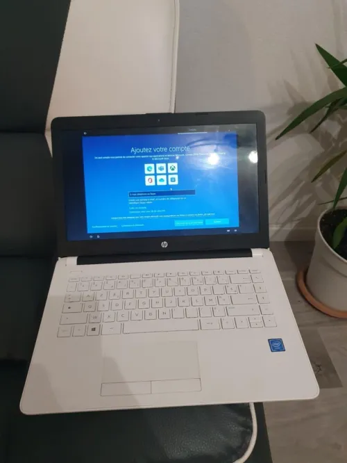 HP laptop 14