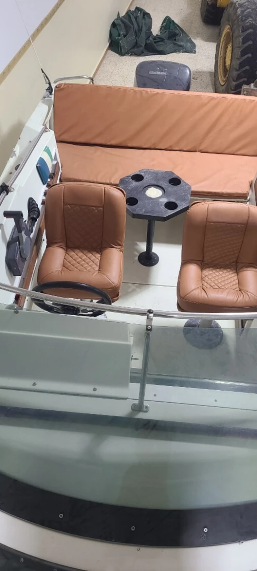 Jeanneau leader 550