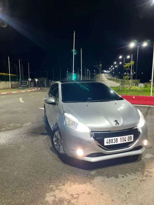 Peugeot 208 2014 Allure