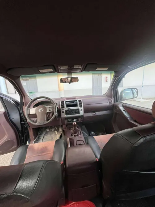 Nissan Navara 2010 Elegance 4x4